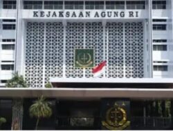 *Presiden RI Prabowo Subianto menunjuk 5 pejabat baru di Kejagung*