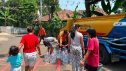 Tanggulangi Dampak Kekeringan, Pemkab Bogor Salurkan Lebih dari 4,8 Juta Liter Air Bersih untuk Warga*   